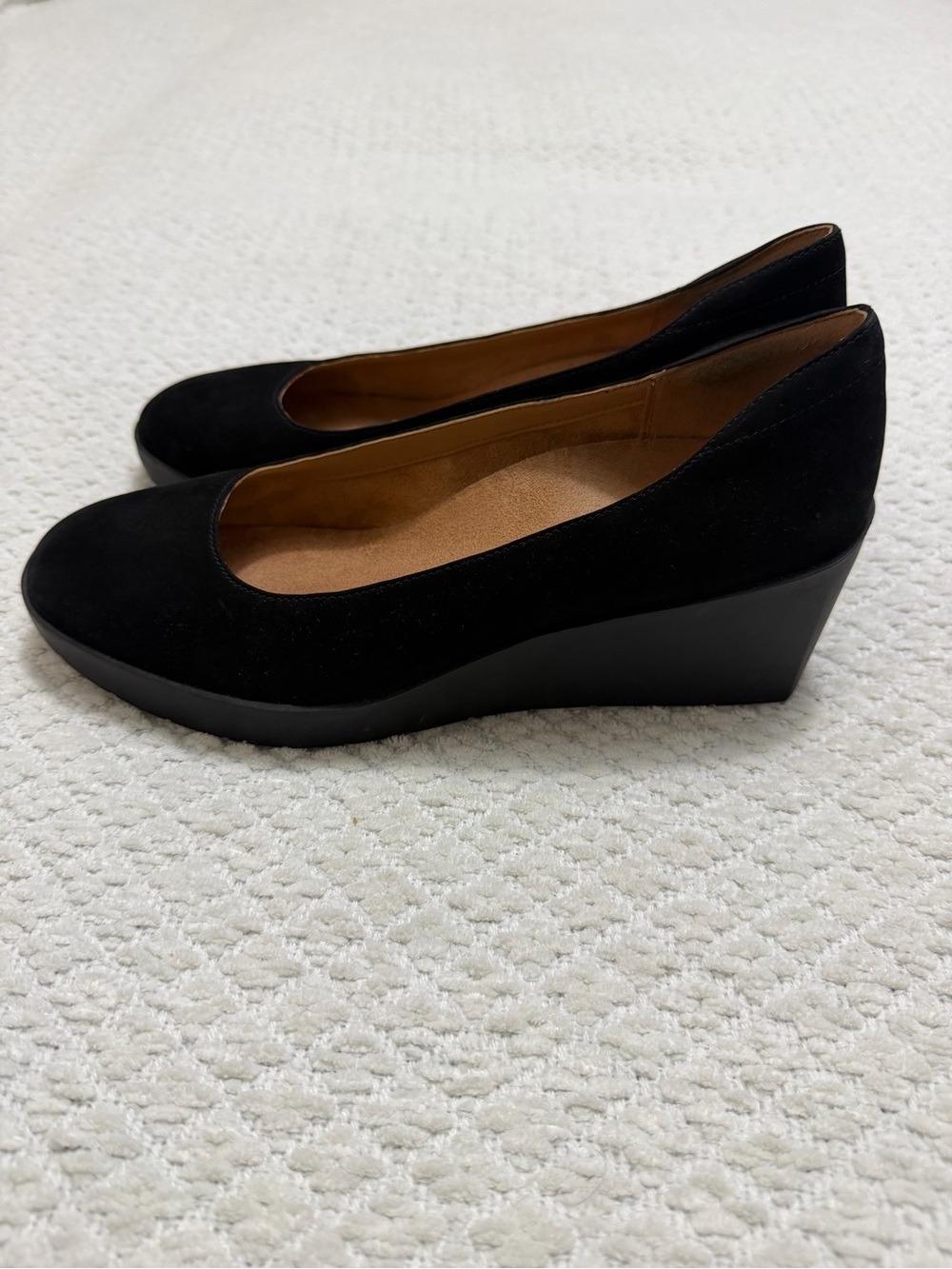 Vionic Sereno Wedge Black Leather Pump Women’s Size 11 - Picture 3 of 11